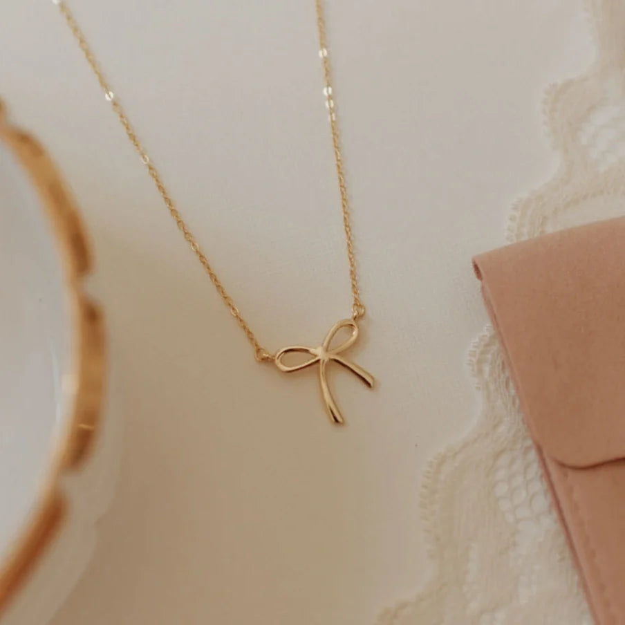 Lily Bow Necklace